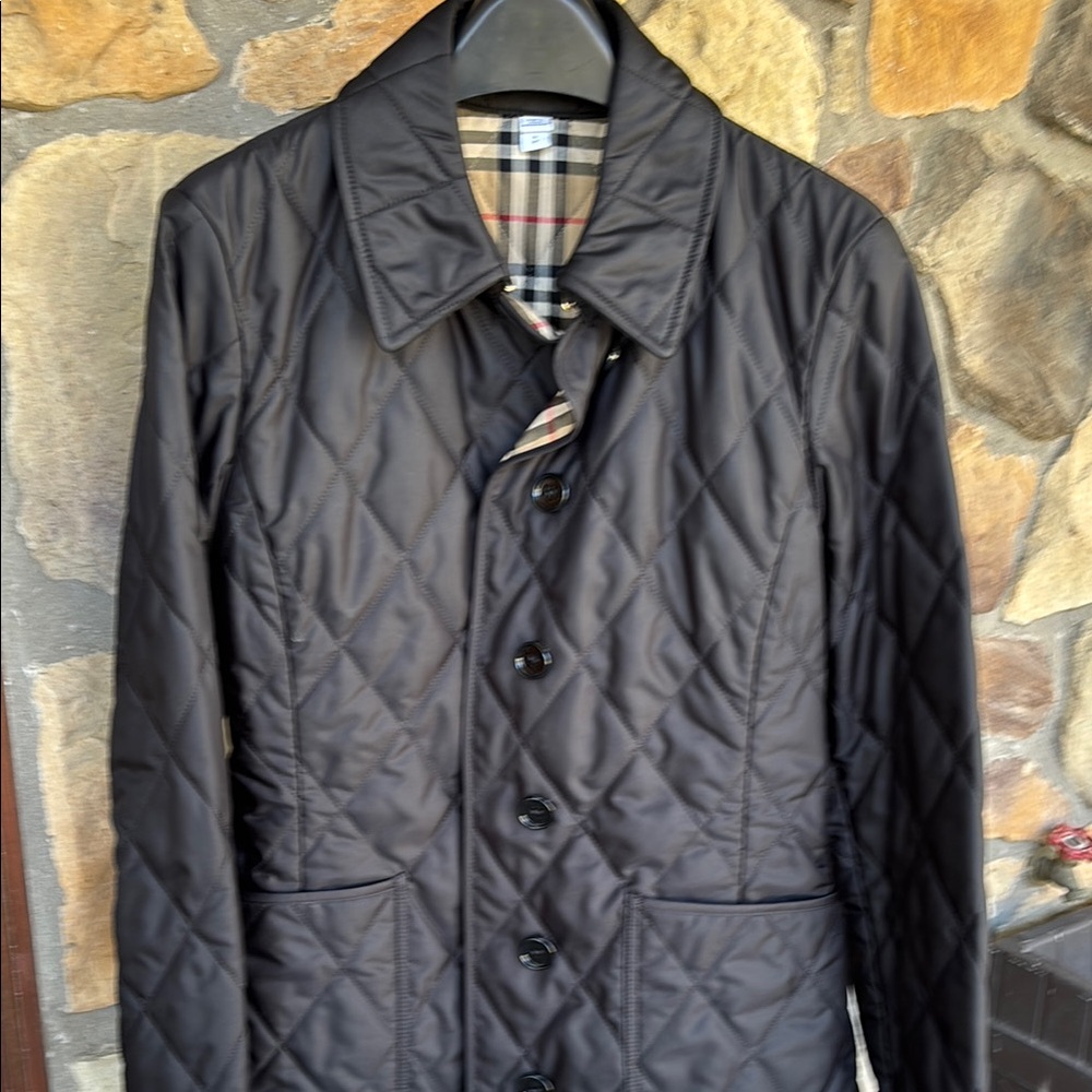 Burberry Fernleigh size S Black Quilted Jacket